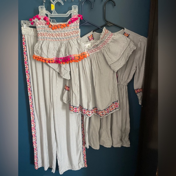 Girls PERIWINKLE EMBROIDERED DRESS | BOHEMIAN EMBROIDERED DRESS - Picture 4 of 8